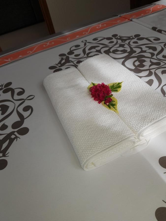 Maison Cattleya Selfcatering Apartment Anse Royale Ngoại thất bức ảnh